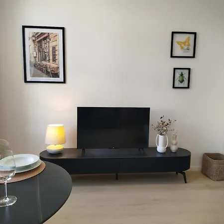 Stylish In The Heart Of Old Town Διαμέρισμα Μπρατισλάβα